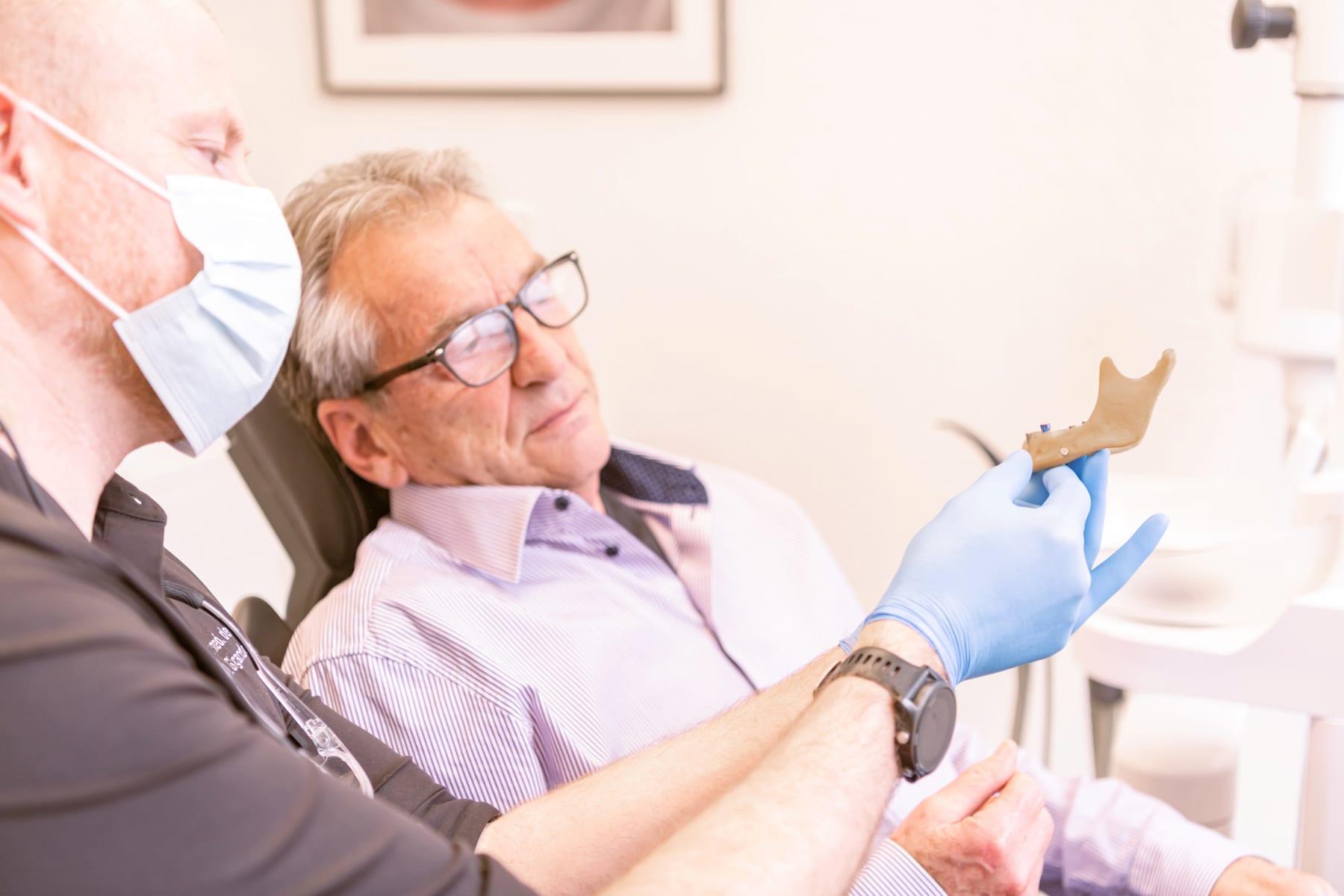 Une bonne santé bucco-dentaire grâce à nos prothèses!